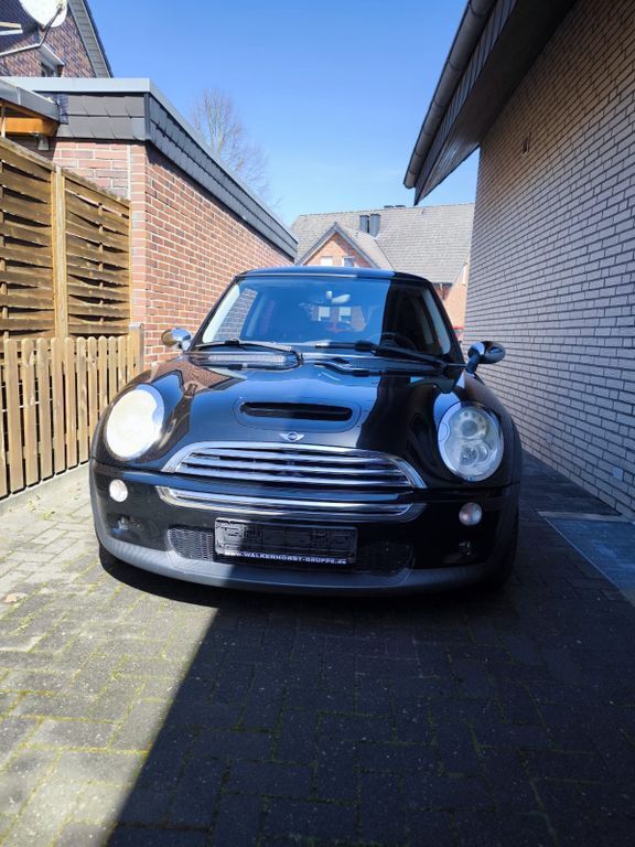 Schwarz Gebraucht 2005 Mini Cooper S Kleinwagen | 3.000 € - Bild 1/4