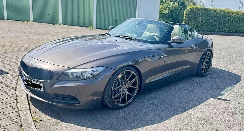 Gebraucht BMW Z4 Comfort Edition 306 PS (225 kW) 2009 Braun Cabrio