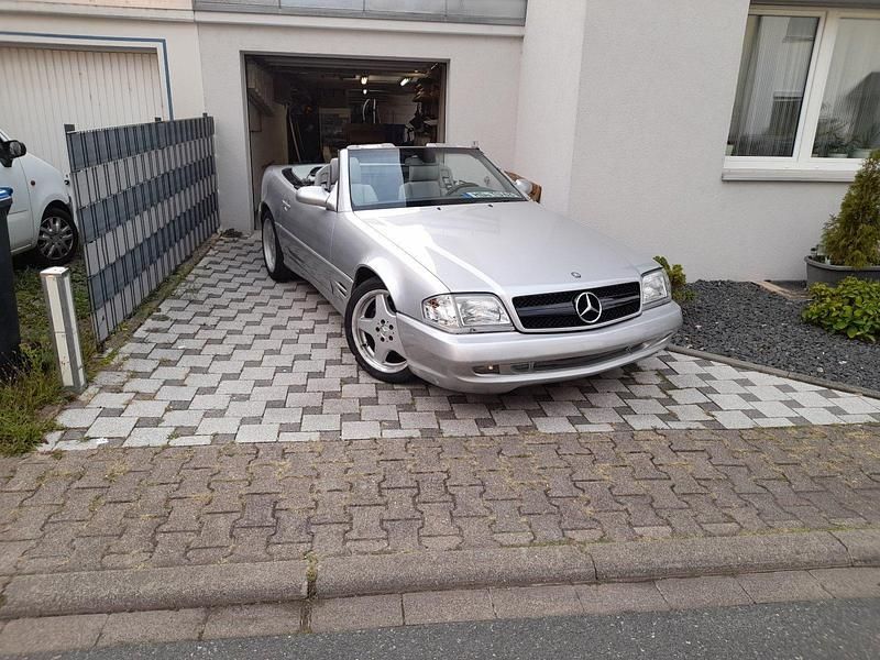 Gebraucht Mercedes SL500 306 PS (225 kW) 2001 Silber Cabrio