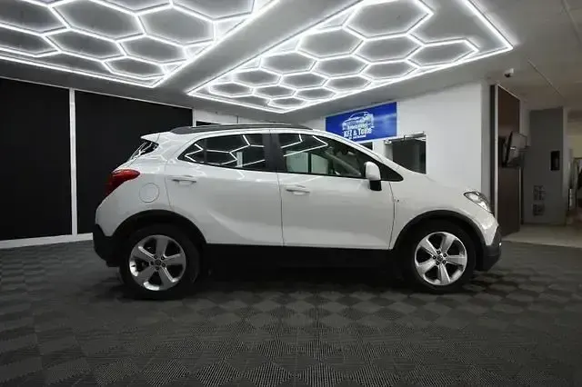 Gebraucht Opel Mokka Edition 140 PS (102 kW) 2014 Weiß SUV
