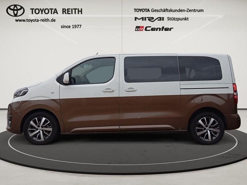Gebraucht Toyota Proace Verso Basis 177 PS (130 kW) 2018 Weiß Kombi