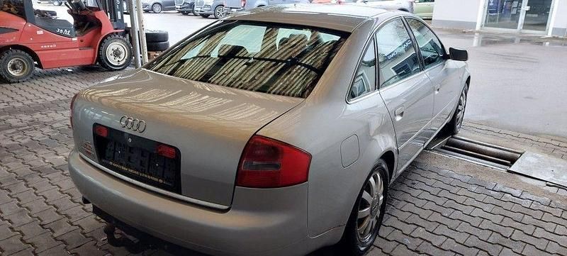 Gebraucht Audi A6 220 PS (161 kW) 2002 Silber Limousine