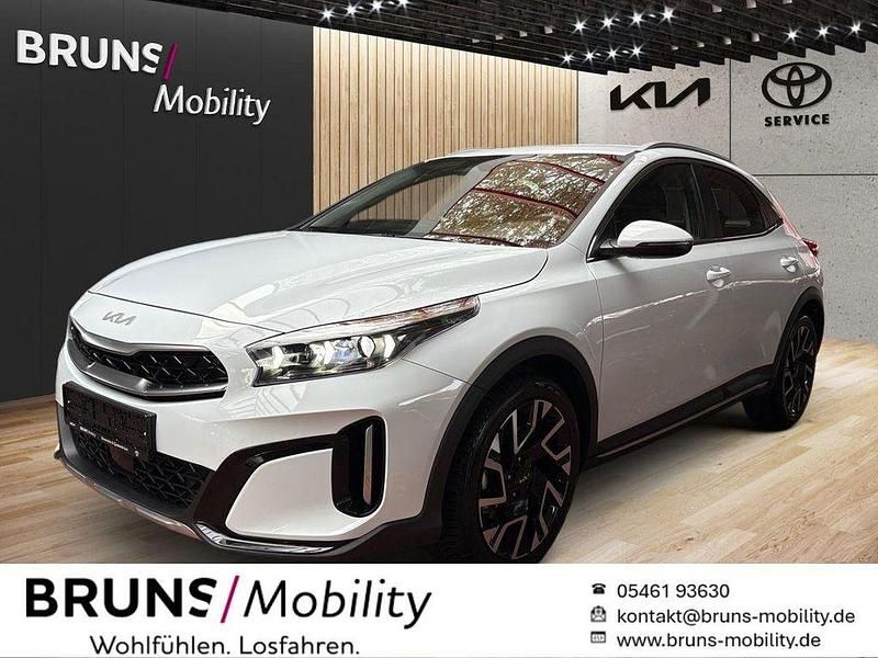 Weiß Gebraucht 2025 Kia XCeed Spirit SUV | 23.490 € (Superpreis) - Bild 1/4