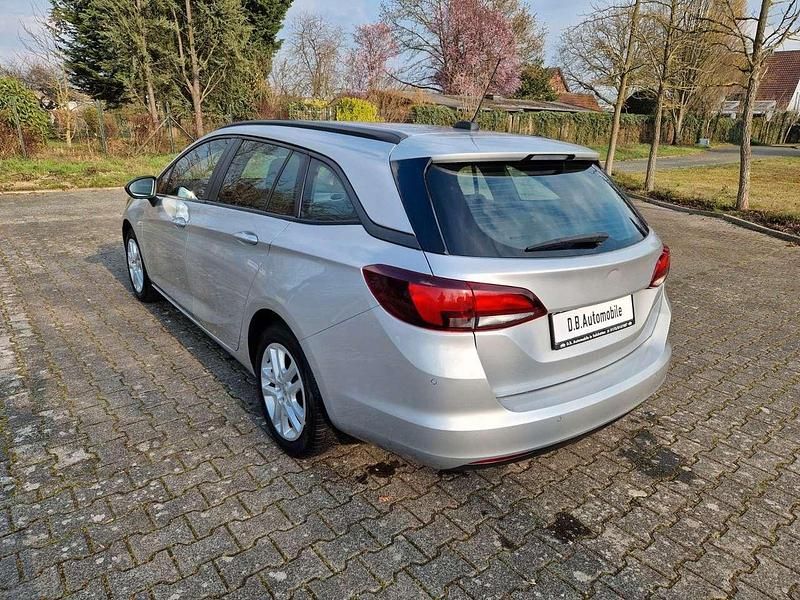 Gebraucht Opel Astra Edition 110 PS (80 kW) 2021 Silber Kombi