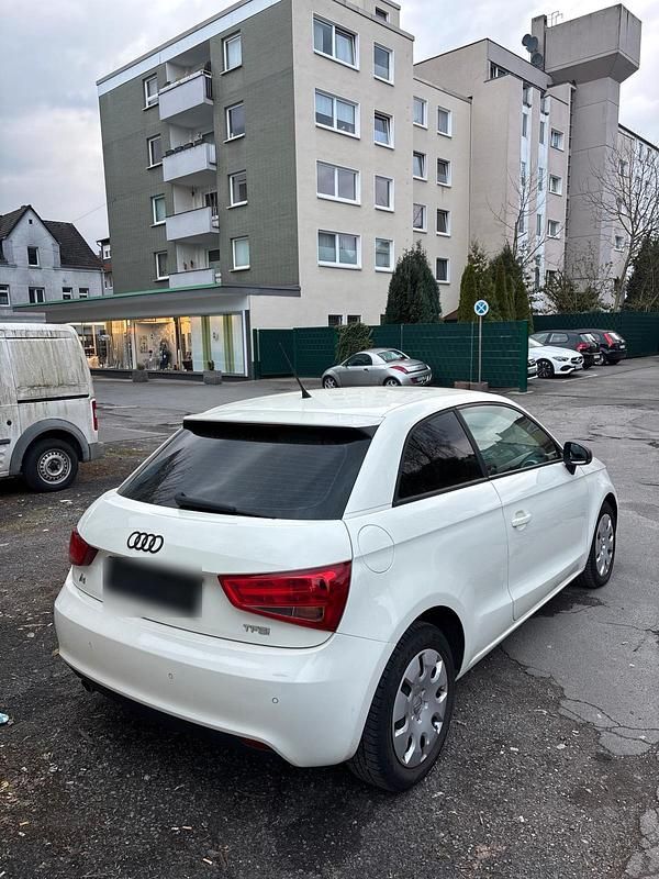 Gebraucht Audi A1 Ambition 86 PS (63 kW) 2012 Weiß Kleinwagen