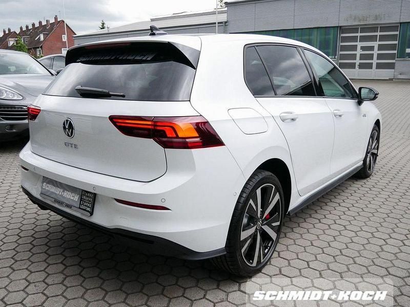 Gebraucht VW Golf VIII GTE 272 PS (200 kW) 2025 Weiß Limousine
