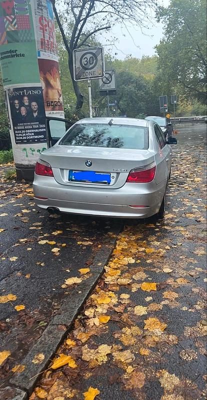 Gebraucht BMW 523 180 PS (132 kW) 2008 Silber Limousine