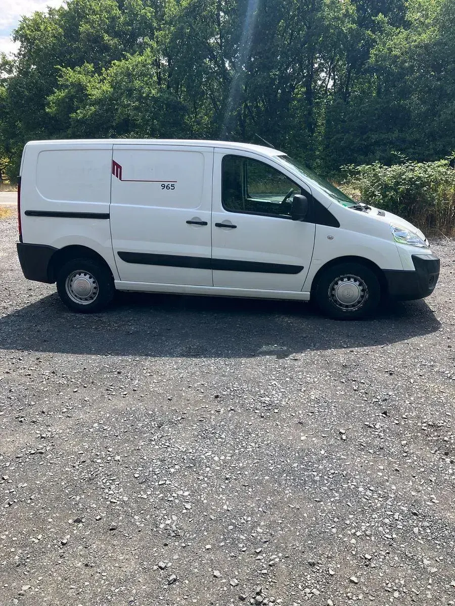 Gebraucht Citroën Jumpy 90 PS (66 kW) 2011 Weiß Van / Kleinbus