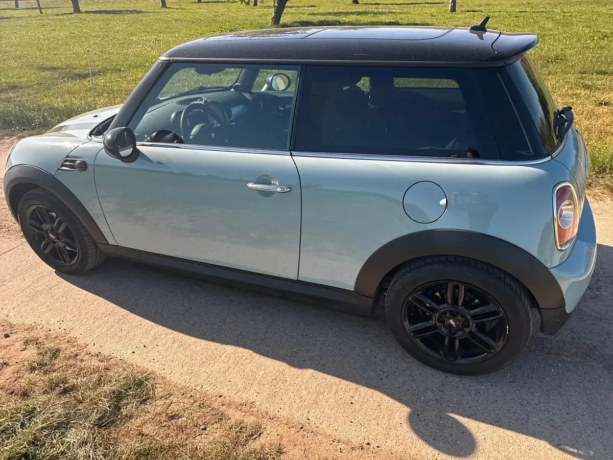Usata Mini Cooper 116 CV (85 kW) 2011 Blu Utilitaria