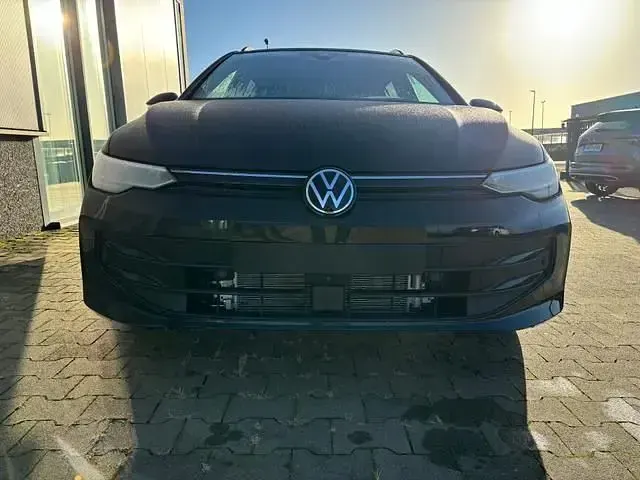 Neu VW Golf VIII R-line 150 PS (110 kW) 2026 Wählbar Kombi