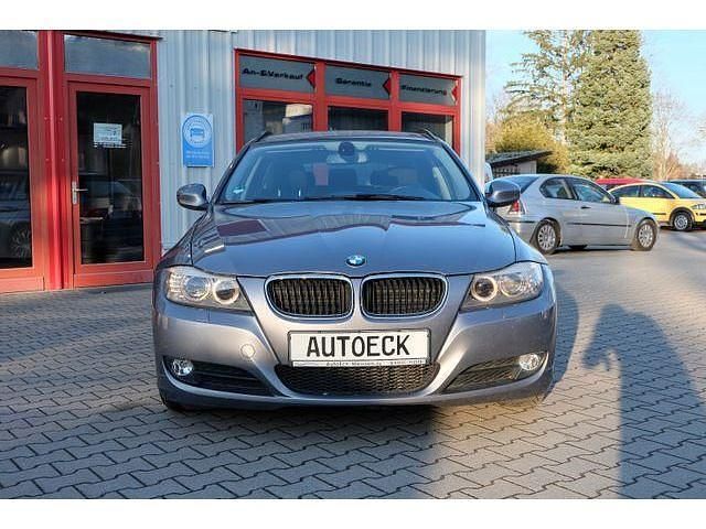 Gebraucht BMW 320 163 PS (119 kW) 2012 Kombi