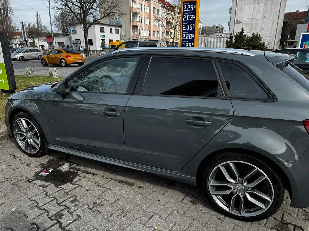 Usata Audi e-tron 150 CV (110 kW) 2020 Grigio SUV