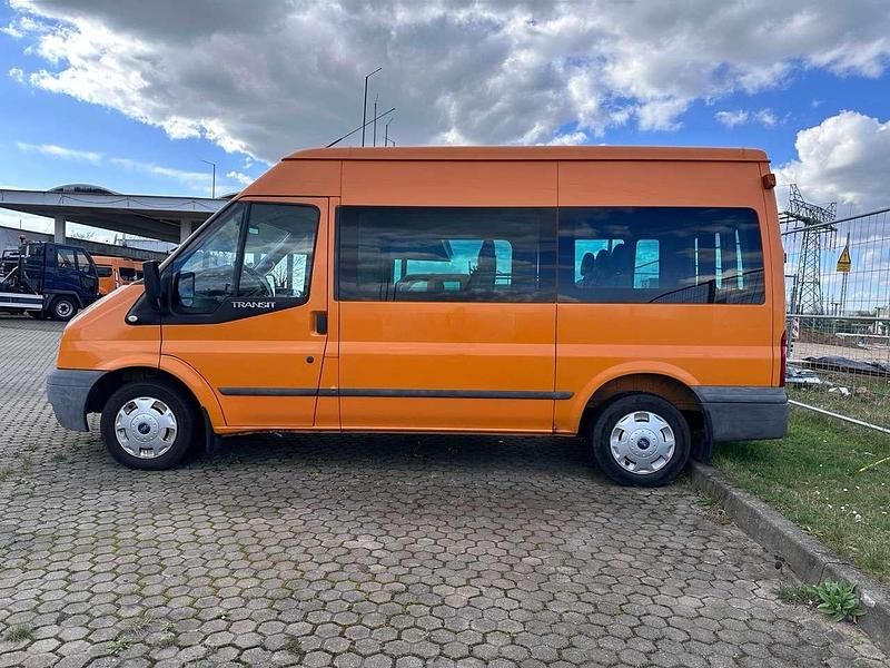 Gebraucht Ford Transit Trend 101 PS (74 kW) 2014 Orange Van / Kleinbus
