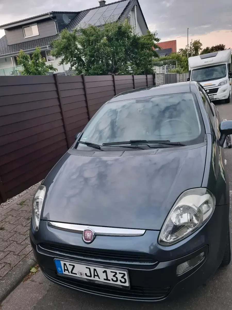 Gebraucht Fiat Punto 60 PS (44 kW) 2009 Grau Kleinwagen