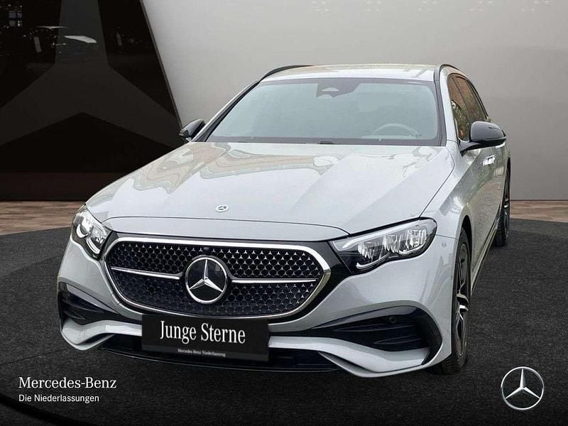 Second-hand Mercedes E300 Advanced 204 CP (150 kW) 2025 Gri Berlinǎ