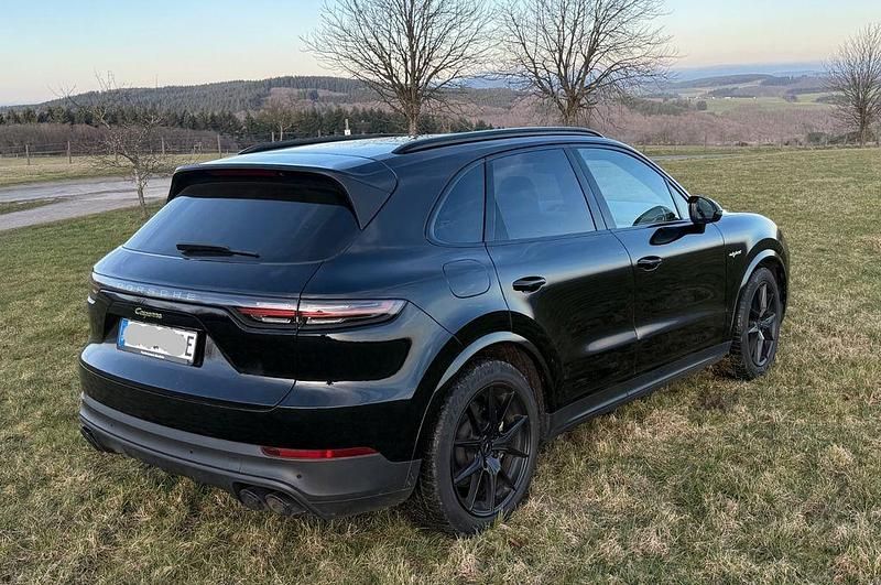 Gebraucht Porsche Cayenne Platinum Edition 462 PS (339 kW) 2022 Schwarz SUV