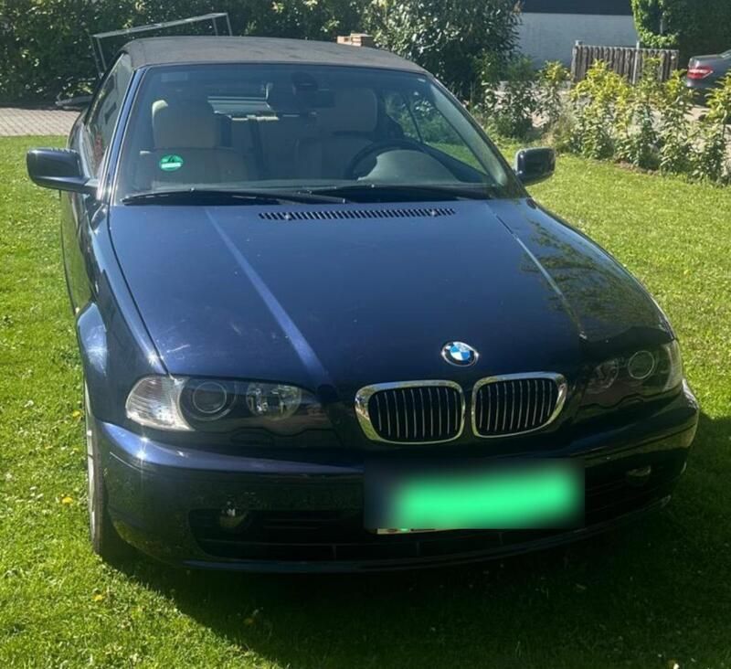 Blau Gebraucht 2002 BMW 325 Cabriolet Cabrio | 7.990 € - Bild 1/4