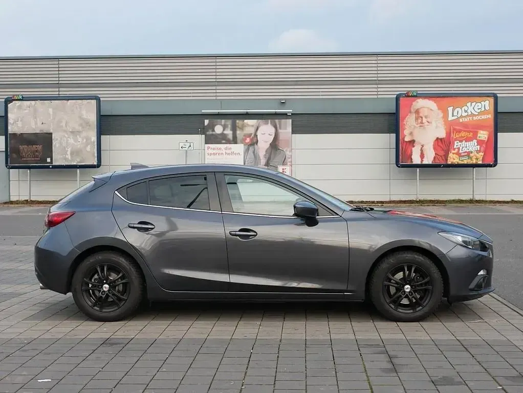 Gebraucht Mazda 3 Center-Line 150 PS (110 kW) 2016 Grau Limousine