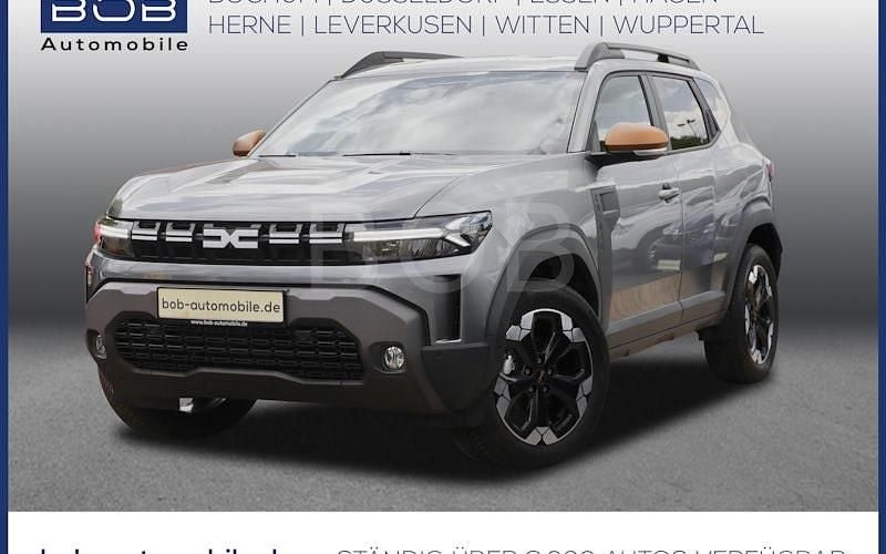 Dolomitgrau (grau) Gebraucht 2024 Dacia Duster Extreme SUV | 27.777 € (Fairer Preis) - Bild 1/4