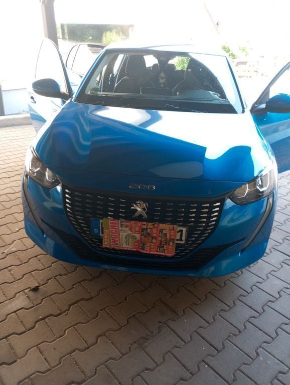 Blau Gebraucht 2021 Peugeot 208 Allure Kleinwagen | 15.500 € (Superpreis) - Bild 1/4