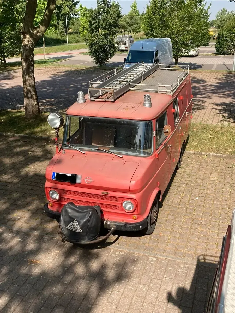 Gebraucht Opel Blitz 80 PS (58 kW) 1968 Rot