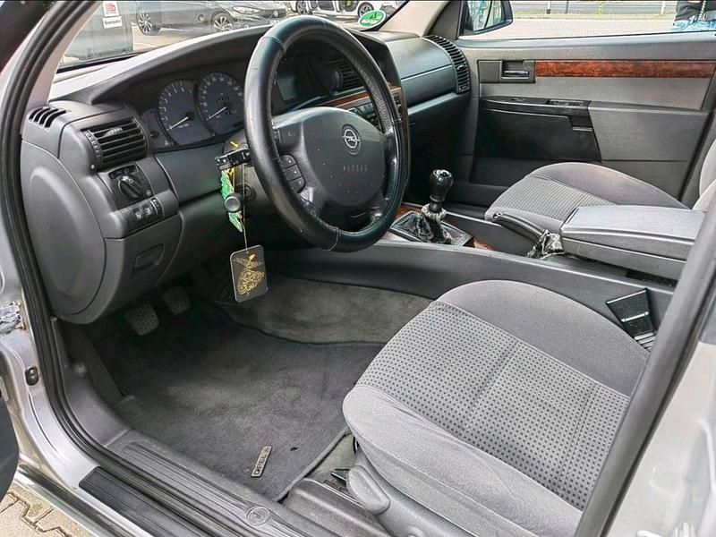 Gebraucht Opel Omega 144 PS (105 kW) 2000 Grau Limousine