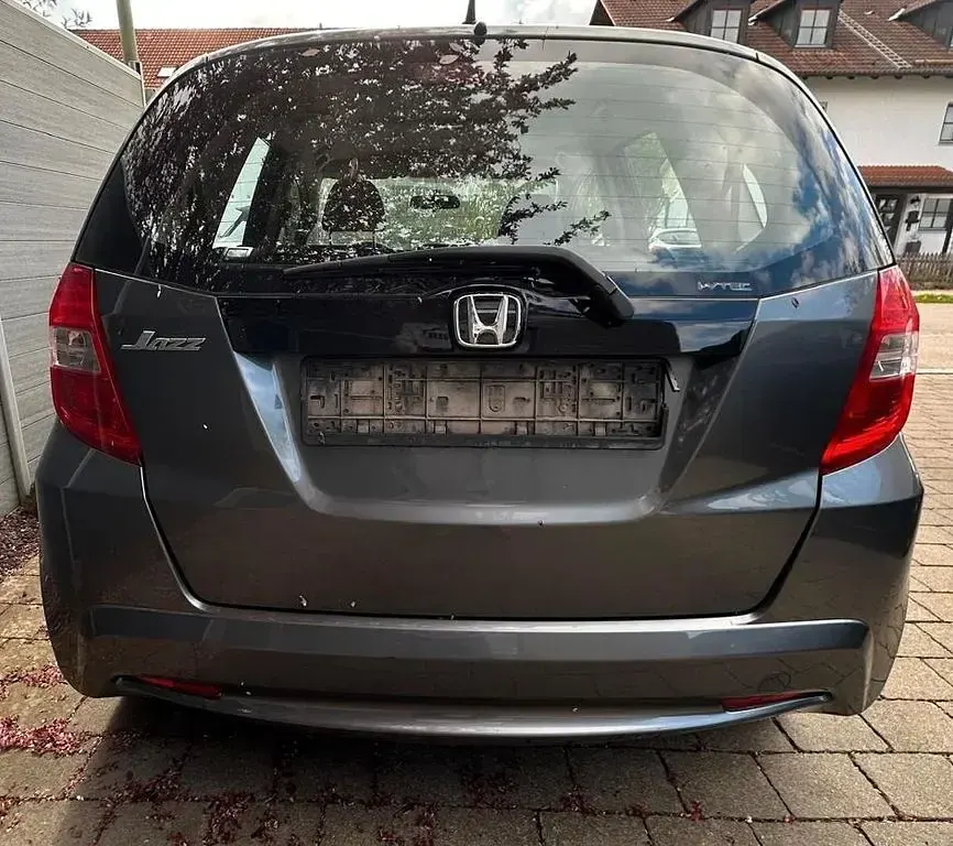 Usata Honda Jazz 90 CV (66 kW) 2012 Grigio Utilitaria