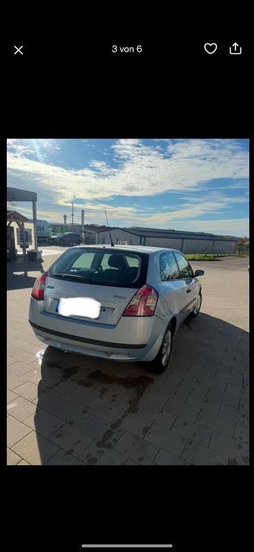 Gebraucht Fiat Stilo 80 PS (58 kW) 2002 Blau Kleinwagen