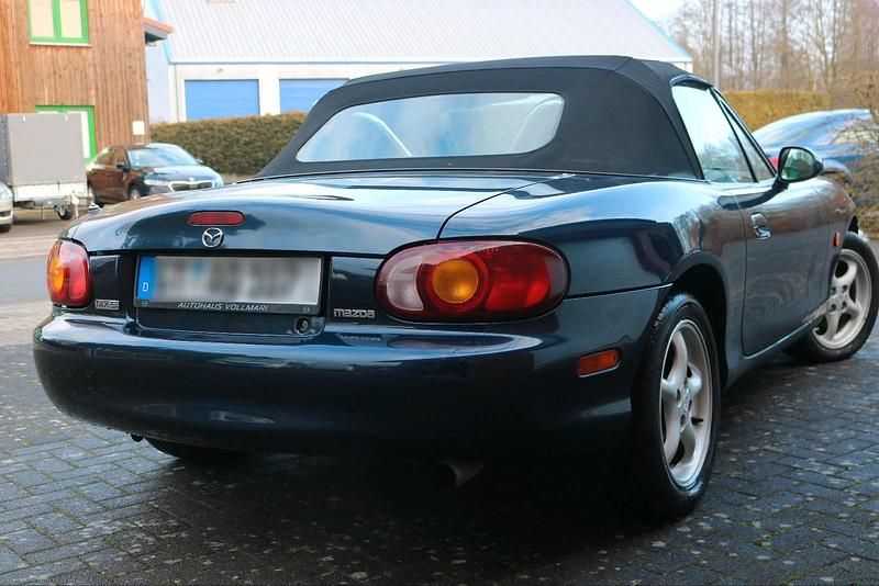 Gebraucht Mazda MX5 110 PS (80 kW) 1998 Blau Cabrio