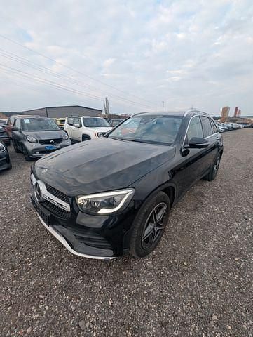 Gebraucht Mercedes GLC300 258 PS (189 kW) 2019 Schwarzkeine angabe SUV
