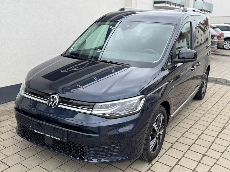Gebraucht VW Caddy Style 122 PS (89 kW) 2022 Blau Van / Kleinbus