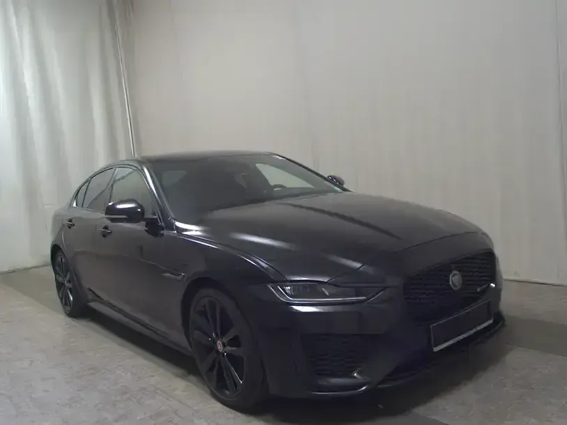 Gebraucht Jaguar XE R-Dynamic 204 PS (150 kW) 2021 Schwarz Limousine