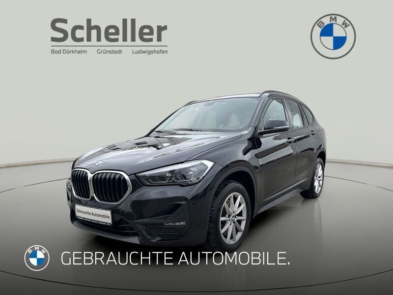 Schwarz Gebraucht 2021 BMW X1 Advantage SUV | 25.500 € (Teuer) - Bild 1/4