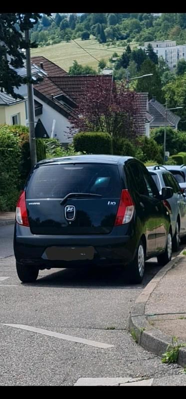 Gebraucht Hyundai i10 67 PS (49 kW) 2010 Schwarz Kleinwagen