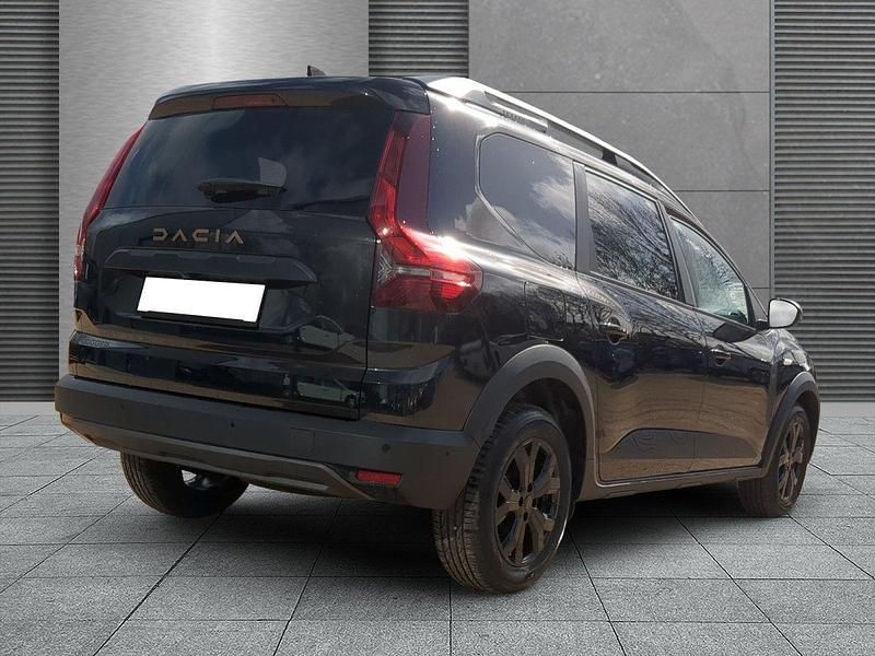 Neu Dacia Jogger Extreme 101 PS (74 kW) 2025 Perlmuttschwarz Van / Kleinbus