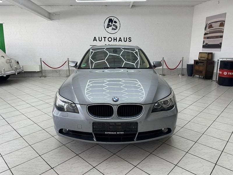 Second-hand BMW 525 192 CP (141 kW) 2004 Gri Berlinǎ