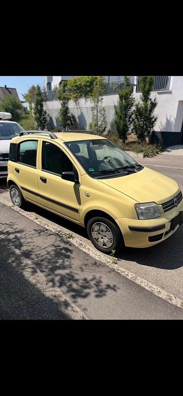 Gelb Gebraucht 2004 Fiat Panda Kleinwagen | 1.100 € (Guter Preis) - Bild 1/4