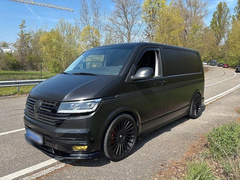 Gebraucht VW Transporter 150 PS (110 kW) 2020 Grau Van