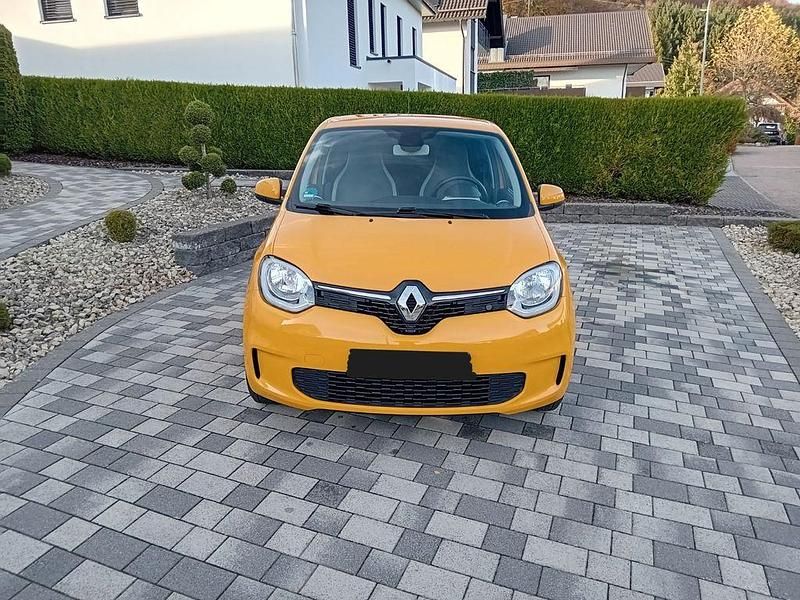 Gebraucht Renault Twingo Intens 73 PS (53 kW) 2019 Gelb Kleinwagen