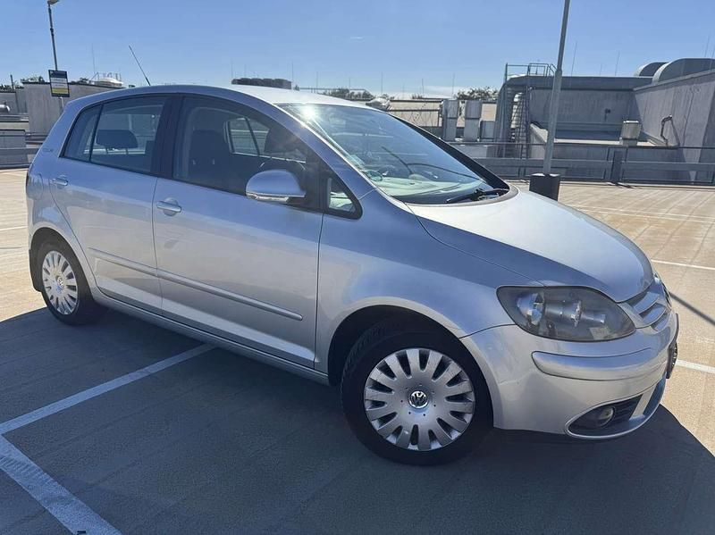 Gebraucht VW Golf V 80 PS (58 kW) 2007 Reflexsilber metallic Kleinwagen