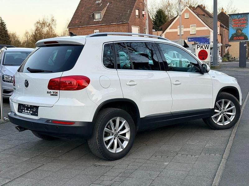 Gebraucht VW Tiguan LOUNGE 184 PS (135 kW) 2016 Weiß SUV
