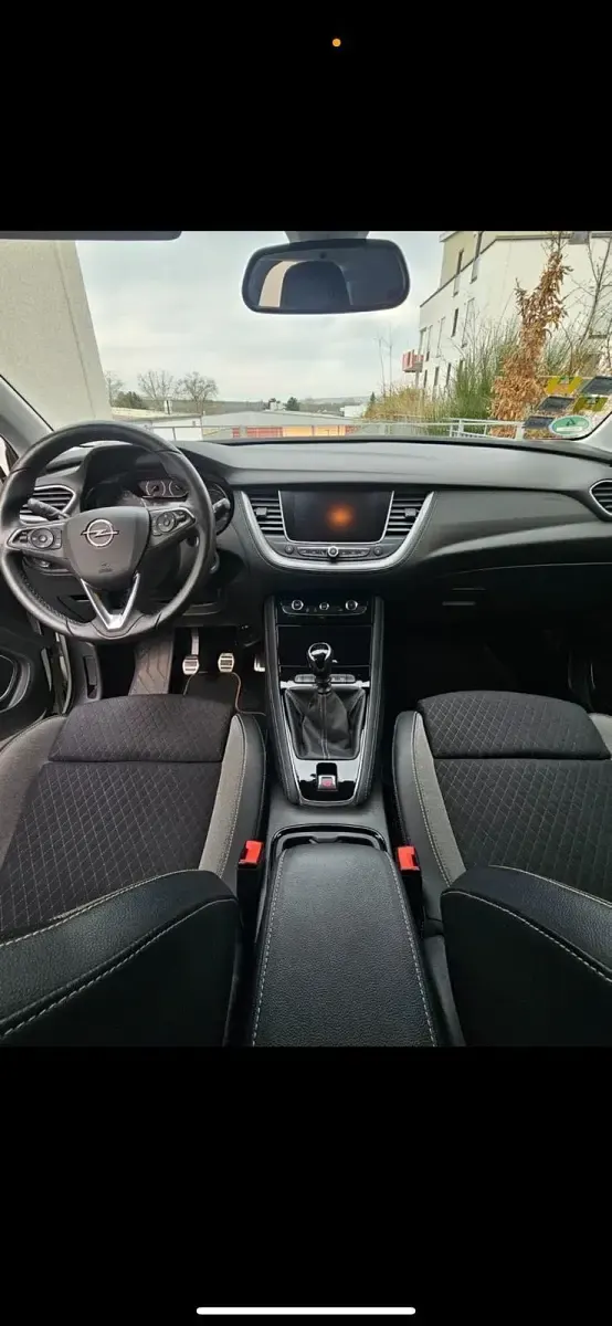 Gebraucht Opel Grandland X 136 PS (100 kW) 2019 Weiß SUV