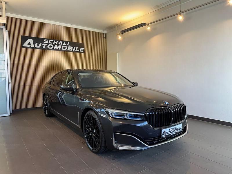 Gebraucht BMW 740 Executive 340 PS (250 kW) 2022 Grau Limousine