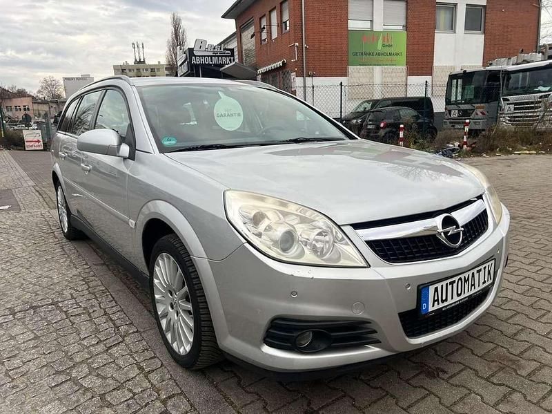 Gebraucht Opel Vectra Edition 155 PS (114 kW) 2007 Silber Kombi