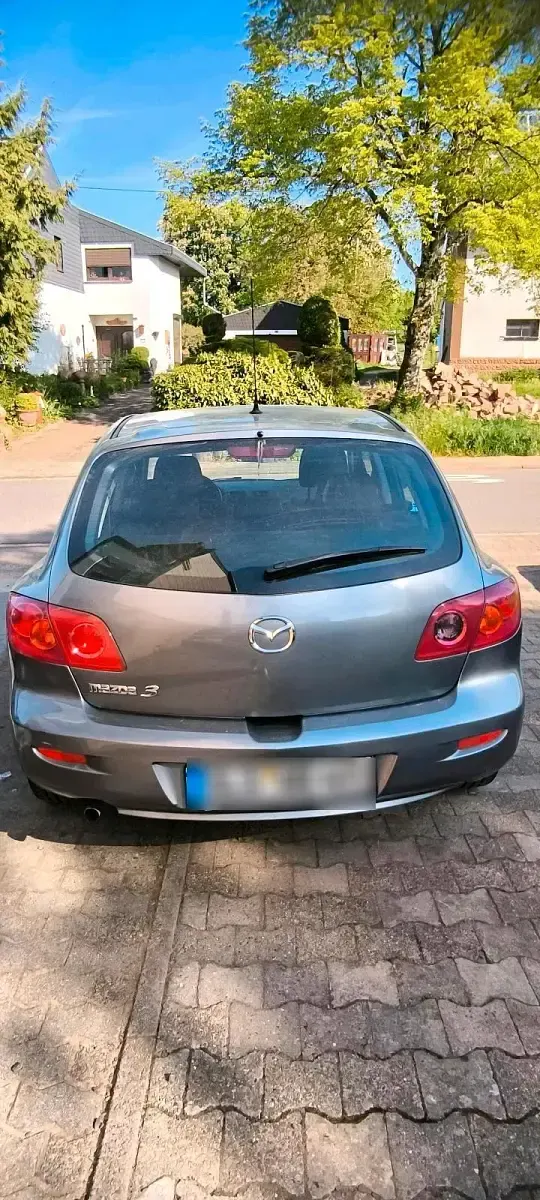 Usata Mazda 3 105 CV (77 kW) 2005 Grigio Berlina