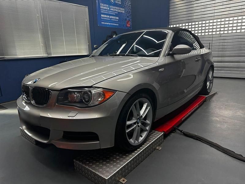 Gebraucht BMW 135 Cabriolet Performance 435 PS (319 kW) 2008 Beige Cabrio