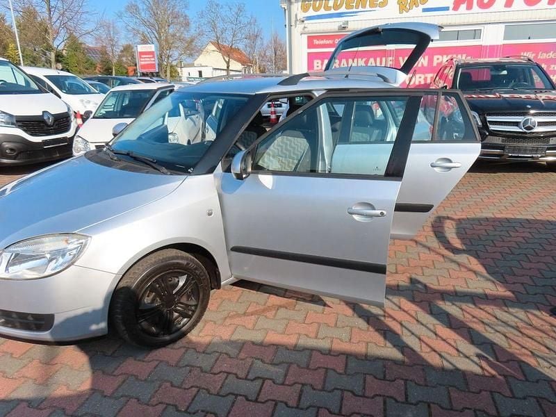 Gebraucht Skoda Fabia Style 69 PS (50 kW) 2008 Grau Kombi