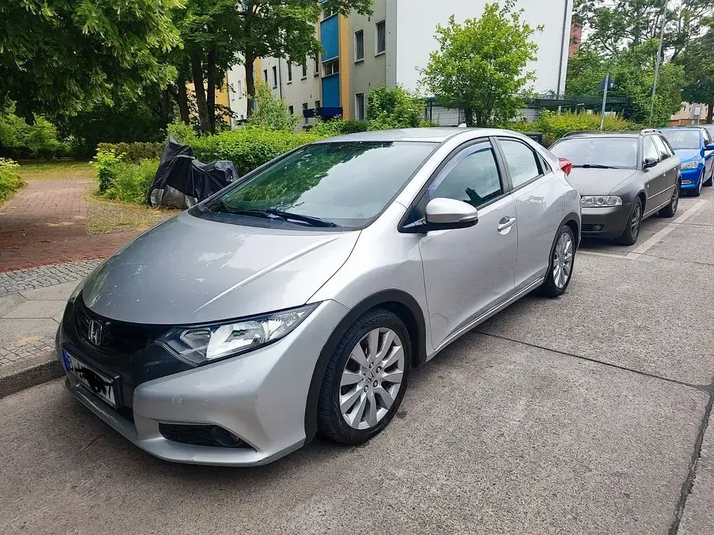Gebraucht Honda Civic Sport 101 PS (74 kW) 2013 Grau Limousine