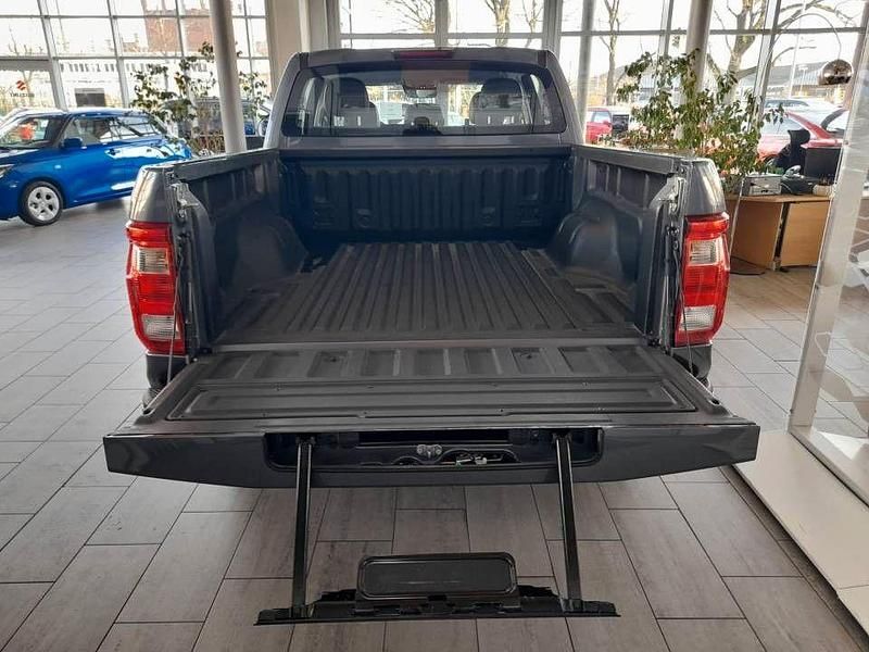 Gebraucht Foton 4 173 PS (127 kW) 2025 Grau Abholung