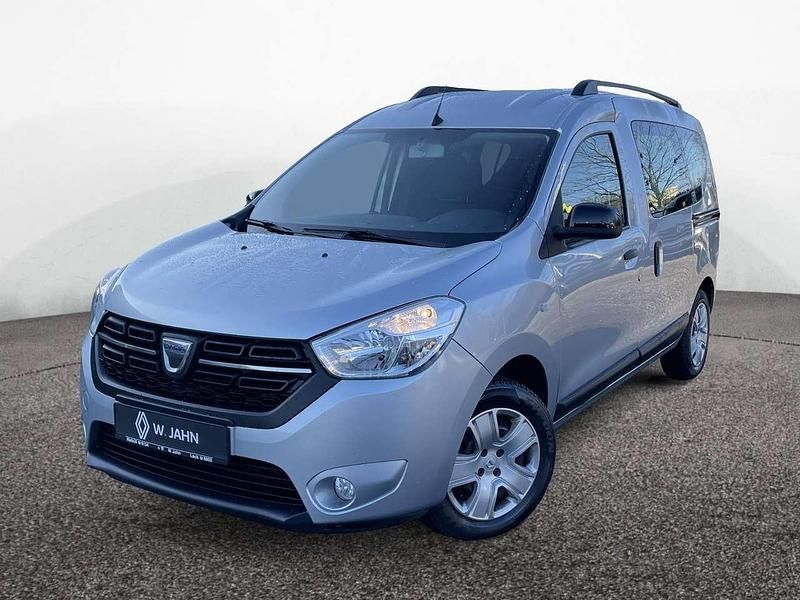 Highlandgrau Gebraucht 2020 Dacia Dokker Comfort Van / Kleinbus | 12.990 € (Guter Preis) - Bild 1/4